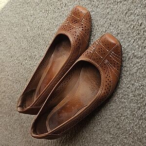 Brown Clark's wedge heel dress shoes 8.5
